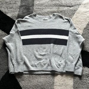 Hollister Grey, White and Black Oversized Sweater